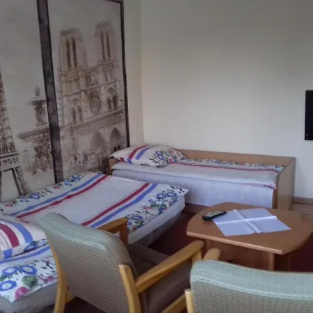 Homestay Goscinne Zeromskiego *