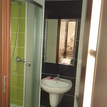 Goscinne Zeromskiego Homestay Wladyslawowo